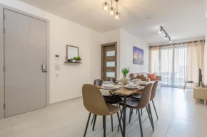 Stay Steps Away From The Sea in Sliema - Sleeps 6